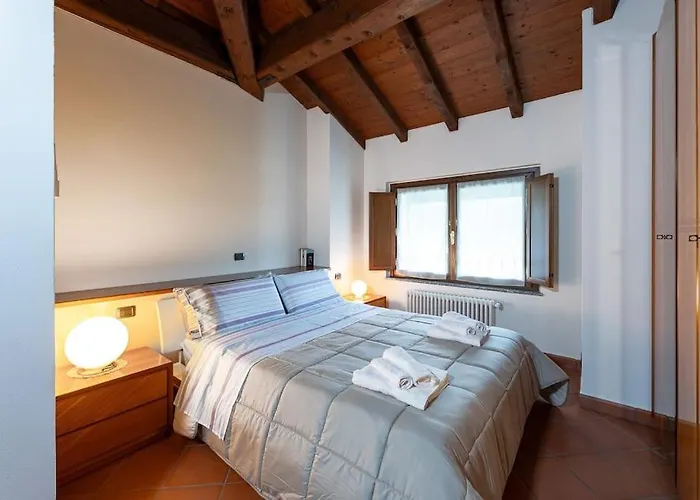 Dream And Fly Апартаменты Alzate Brianza